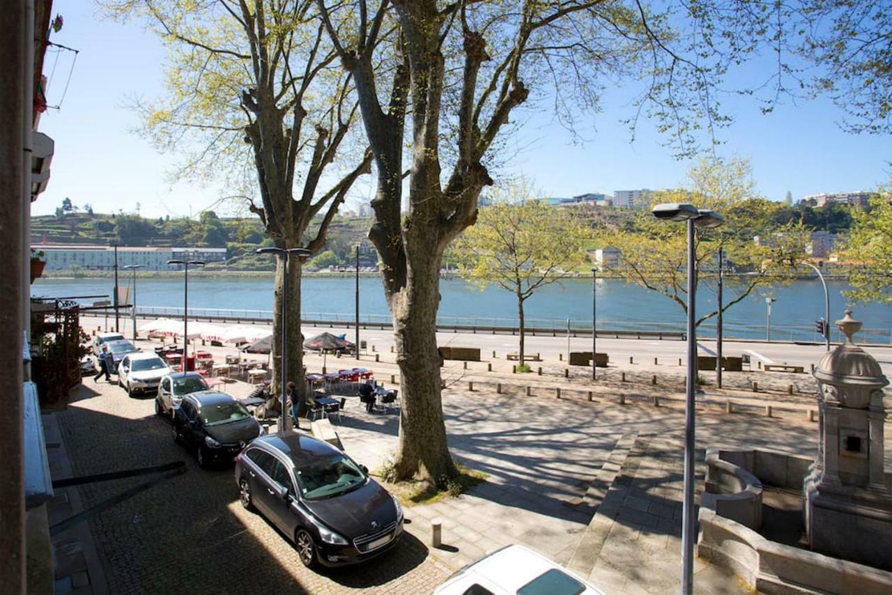 14º Esquadra — Cais Das Pedras Guest House Порту Экстерьер фото